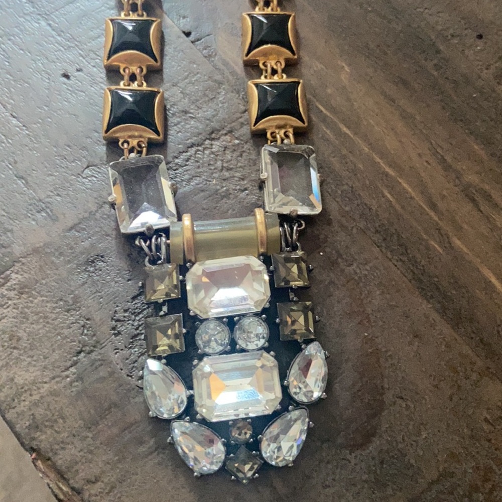 Beautiful necklace - Picture 2 of 12
